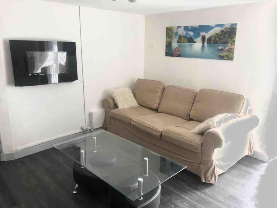 Logement Appartement Bourget Le Bourget Ngoại thất bức ảnh